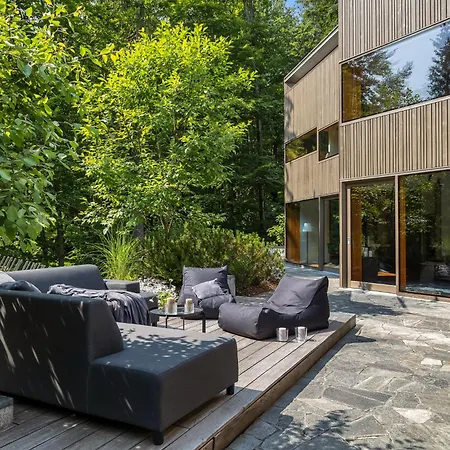 Jasna Mansion Вилла *