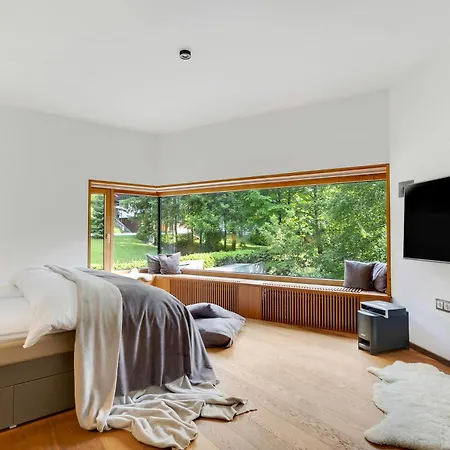 Jasna Mansion Вилла