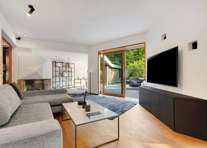 Jasna Mansion Villa *