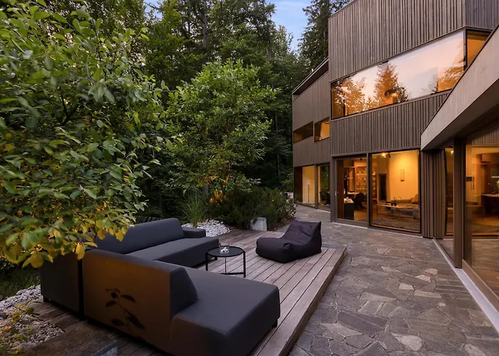 Jasna Mansion Villa *